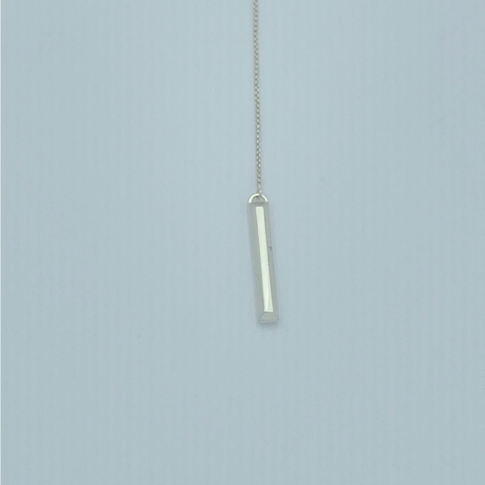 Kendra Scott Necklace - Picture 3 of 3